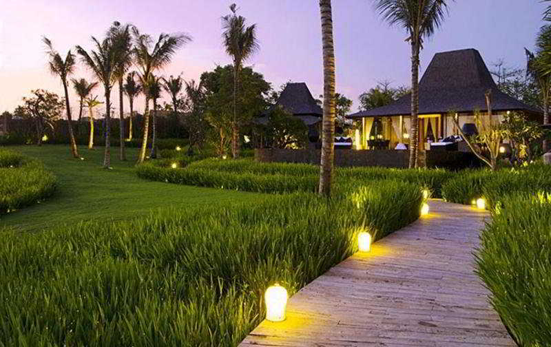 Khayangan Estate Hotel Pecatu Екстериор снимка